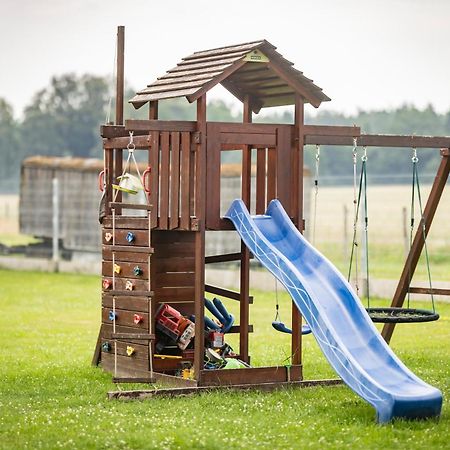 Apartman Dvorce Straz nad Nezarkou Екстер'єр фото